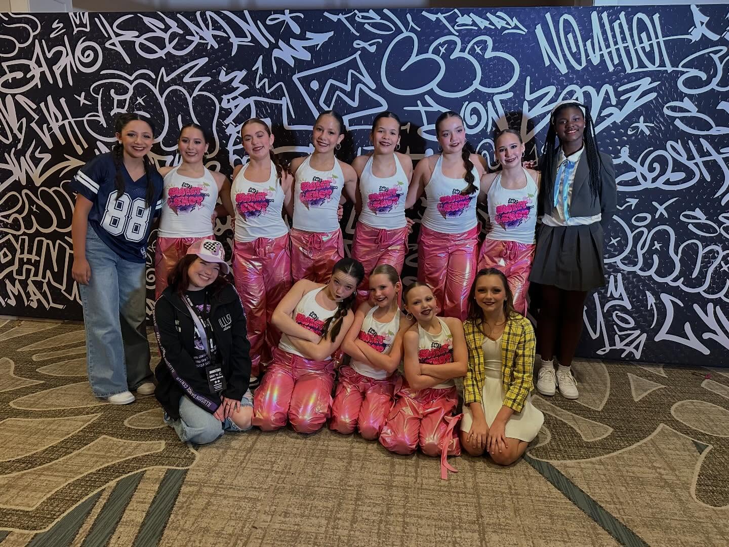 Our Hip Hop Companies attended Monsters Dance this past weekend & they absolutely crushed it! It was such an amazing experience watching these dancers broaden their knowledge on Hip Hop, gain confidence in the style, and learn from some of the best in the industry!
Shoutout to these groups for their first comp of the season—they have been working so hard over the past few months & it definitely showed on the competition stage🤩
Xilvr “Recess”— On the Rise
Onyx “Sweet Shop”—Next Generation
Special shout out to Kash for receiving a full scholarship to the summer finale!! We are so proud of you💜