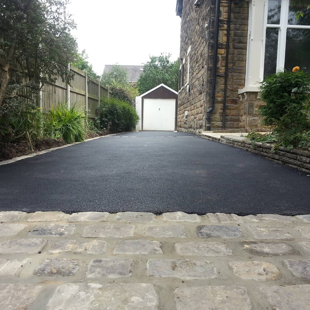 #yorkshirestone #tarmacdriveway
