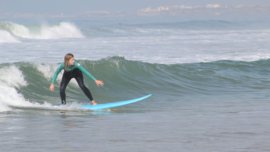 Catch the wave and ride into adventure! 🌊 Join us at Ripar Surf School for unforgettable surf lessons at Praia Areia Branca, Portugal. Perfect for all skill levels! 🏄♂️ #Surfing #RiparSurfSchool #Lourinha #AdventureAwaits. Link in Bio