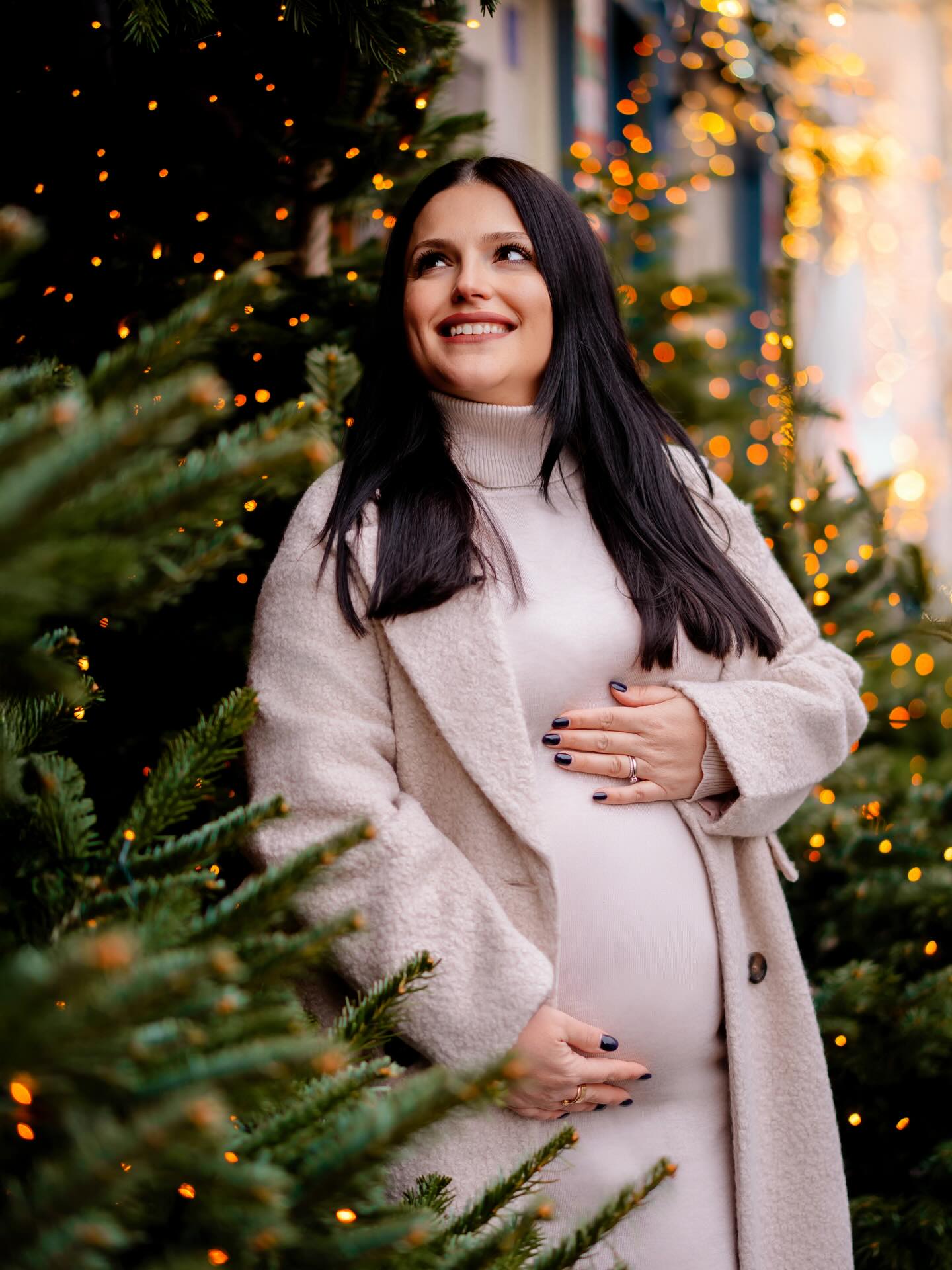 If you’re ready for a winter outdoor maternity session ❄️🤍 I’m your girl.
Let’s turn chilly days into cozy, glowing memories 🤗.
.
.
Winterluft, Babyglow und ganz viel Liebe ❄️🤍
Wenn du von einem Outdoor-Maternity-Shooting träumst, bin ich deine Fotografin 🤗.
.
.
.
Newborn, Family & Maternity Photographer in Zürich area | Photography
.
.
Neugeborenen-, Familien- & Schwangerschaftsfotografin im Raum Zürich | Ksenia Photography
..
.
.
#zurichphotographer
#zurichmaternity
#swissphotographer
#swissmaternity
#maternityphotography
