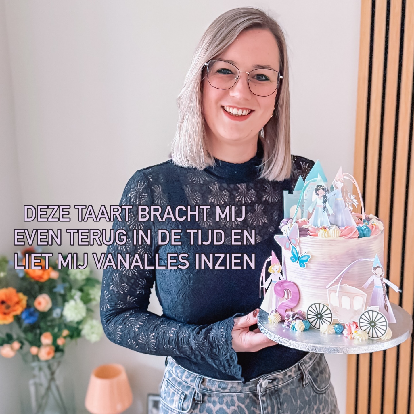 Deze taart was even een eye opener!
.
Ik mocht deze taart maken voor mijn lieve nichtje!!
Altijd extra bijzonder…
.
Het liet mij dit keer ook weer meteen zien, dat ik vorig jaar rond deze tijd helemaal niet mezelf was!! Ik zat er toen flink doorheen… had namelijk ook voor haar eerste verjaardag geen taart kunnen maken… het lukte mij gewoon niet!
.
En dat mensen op de verjaardag dan zeggen, “hey, we hebben weer taart van jou”! Wat fijn hè dat het weer kan…
.
Dat liet mij weer even nadenken;
Waar ik vorig jaar stond, hoe ik me toen voelde, hoe hard ik heb geknokt om er weer te staan met zo ‘n glimlach en een zelf gemaakte taart!
.
Trots op mijzelf!
.
.
#selfcare #glutenvrijetaart #glutenfreecake #burnout #ikbenerweer #cakemehappy #cakemehappyglutenfree #hendrikidoambacht #glutenvrijhendrikidoambacht