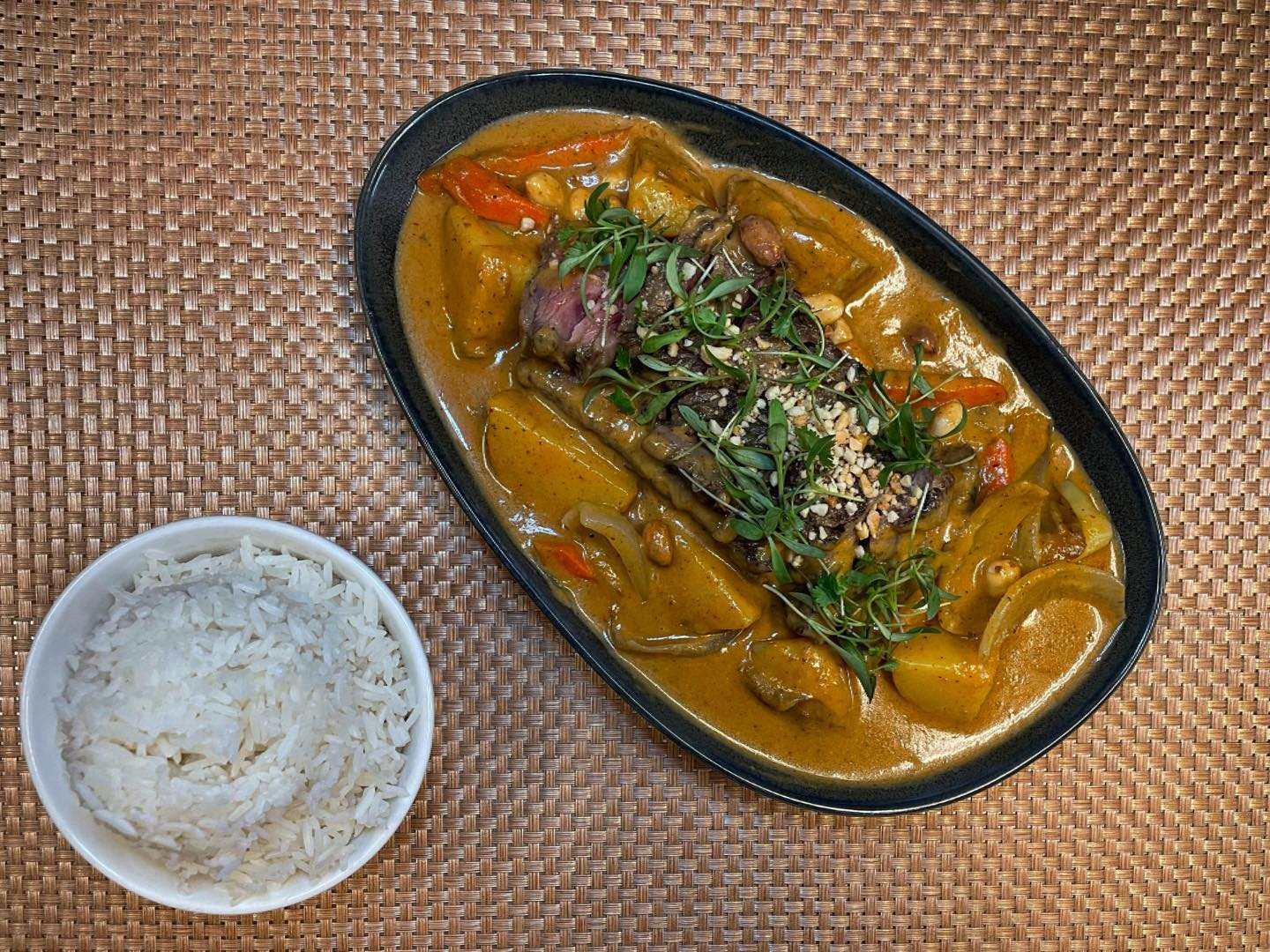If you want to know what Thai comfort food is, this is it.
The Short Rib Massaman is our take on steak and potatoes. Bone-in Short Rib served in a rich and decadent country curry with carrots, onions, potatoes, peanuts. Served with rice.
#seattlerestaurants #seattleeats #thaifood #familyownedrestaurant #familyrunbusiness #seattlefoodie #seattleeater