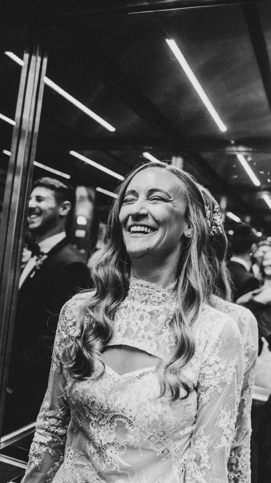 "Hay una sola cosa que tengo muy clara, y es que todo es con vos"
Alan & Juli 20-11-25
@julietaludin
En @chui.ba
@creo.eventos
@san_villordo
@re.mkp
@federicosafdie
@comunidadorsinai @salon_orsinai