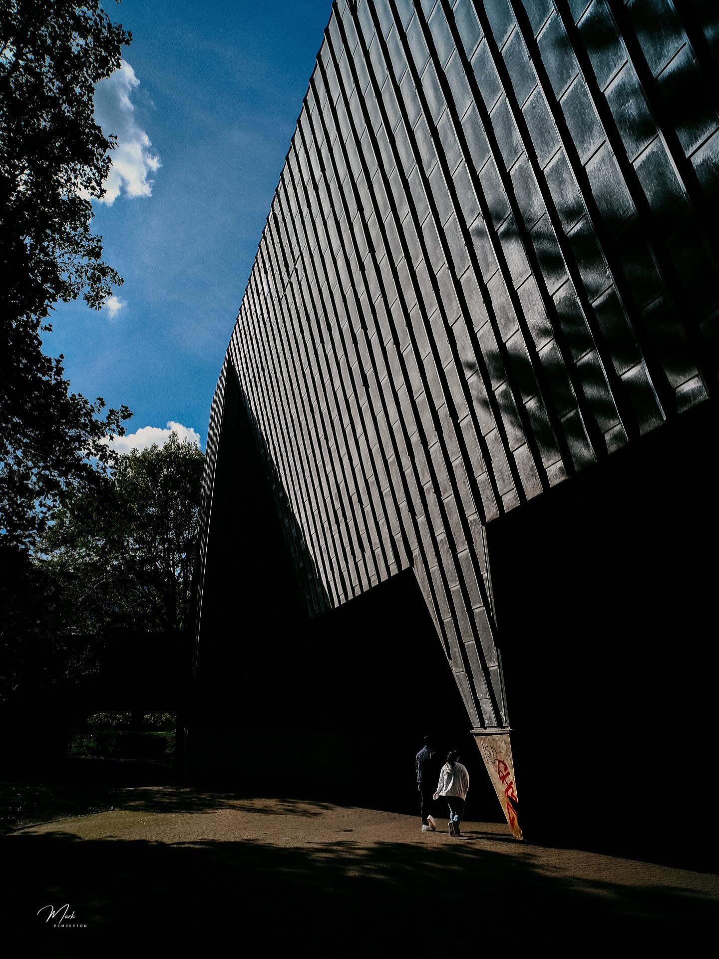 The elephants foot #bbc_midlands #visitcoventry #covcitycentre #bbccwr #streetphotography
