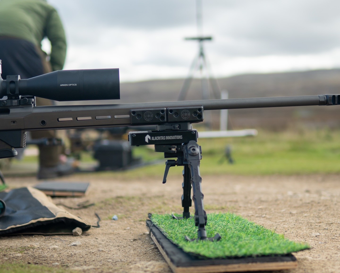 Recoil, controlled.
The Linear Recoil Device keeps the rifle tracking straight so you can spot shots and stay on target.
Less movement. More control. Real precision.
Stock is running out fast, secure yours by following the link in our bio.
#longdistanceshooting #shooting #TargetPractice #deerhunting #HuntingGear #prsrifle #shootingsport #rifleshooting #prsshooting #firearms #rifle #benchrestshooting #precisionshooting