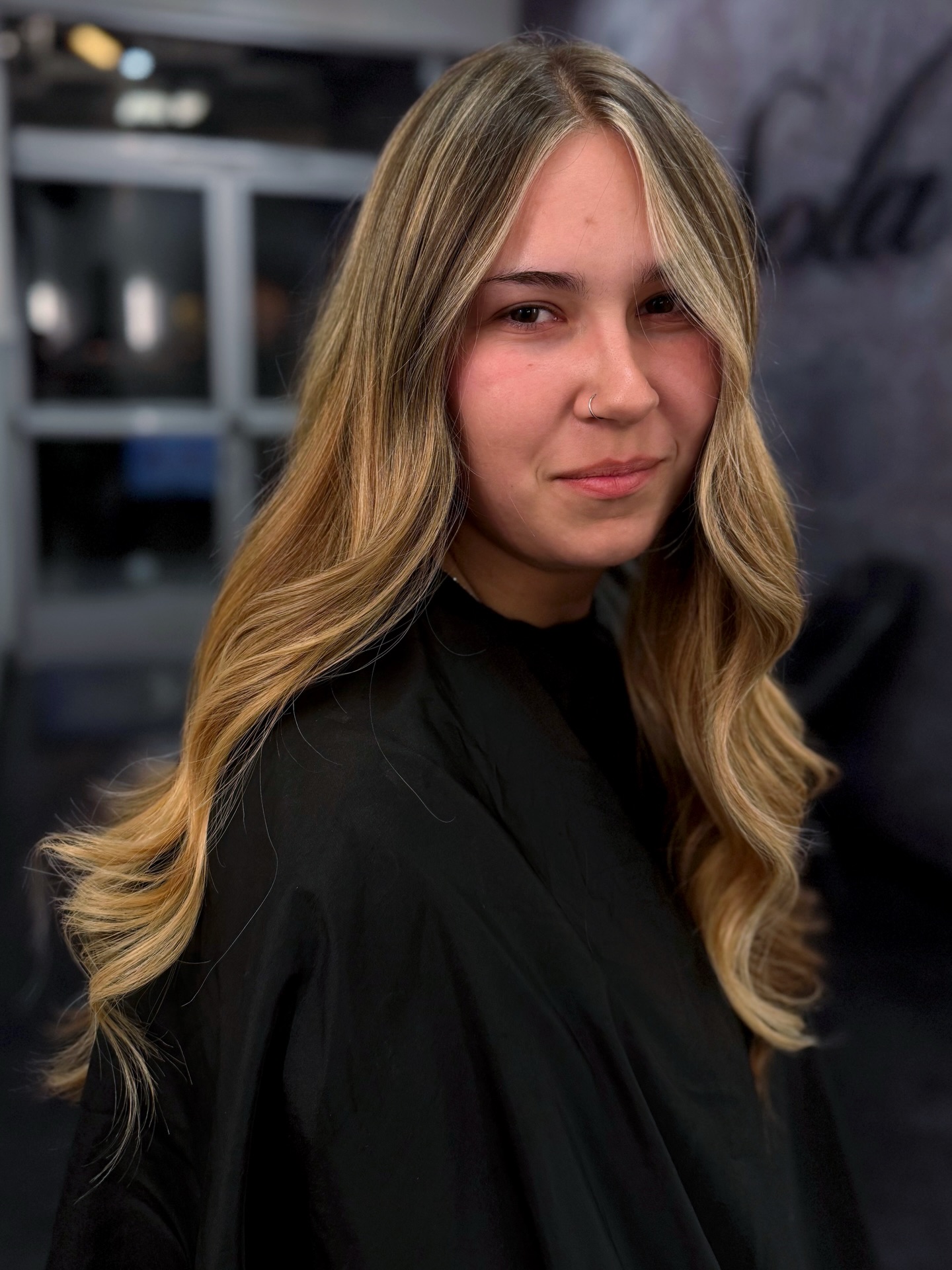 From brunette to ✨blondie✨
I can’t believe this is the first big transformation of 2026. It makes me feel like good things are coming! We were able to achieve this with just a classic maintenance.
What to ask for:
Brightness around the face
Ribbon highlights
Solid ends
#sanmarcoshairstylist #blondehairgoals #escondidohairsalon