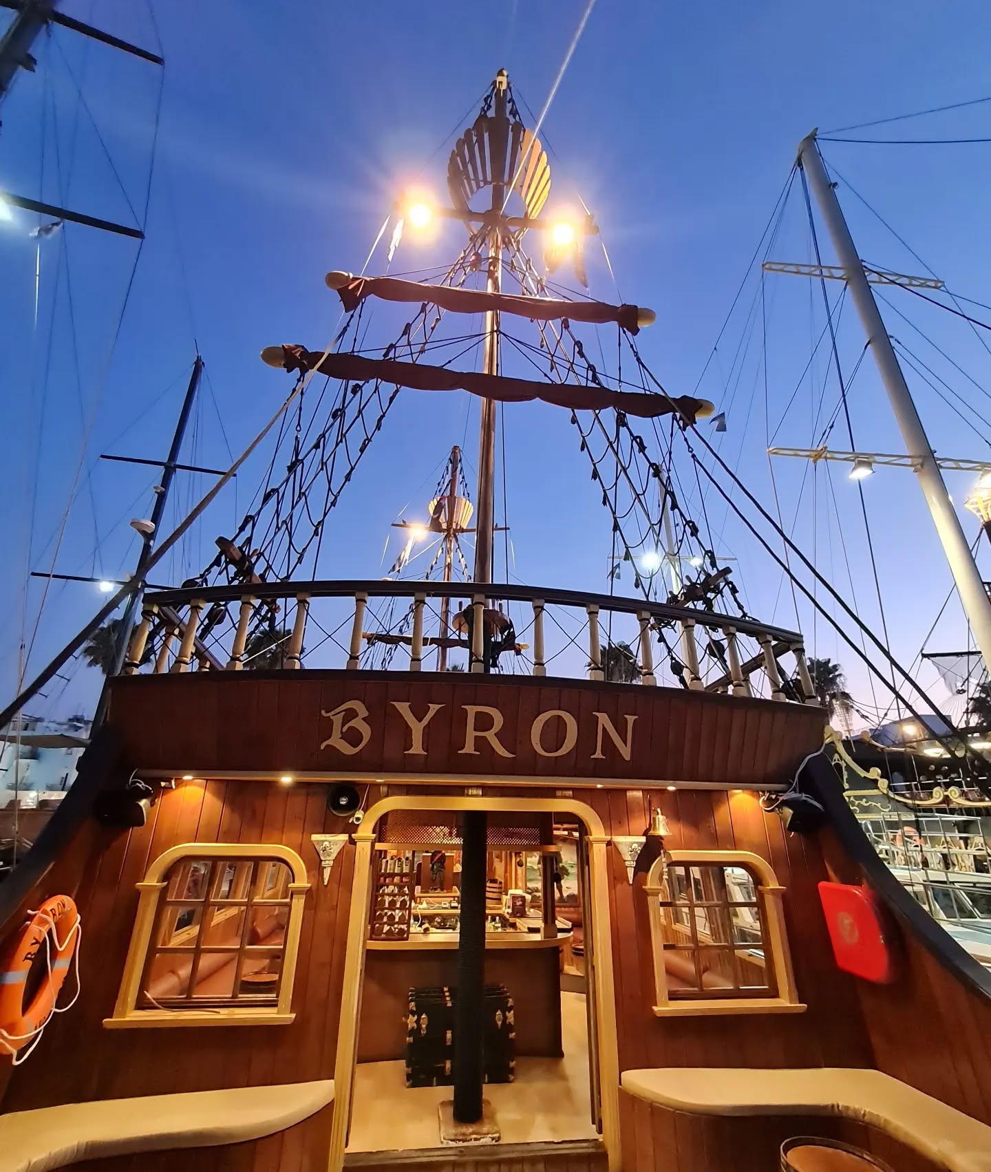 Our boat
#threeislands #kalymnos #plati #pserimos #tigakitours #byronboat #kosisland #greece #dodekanisos
@byron_pirates_boat