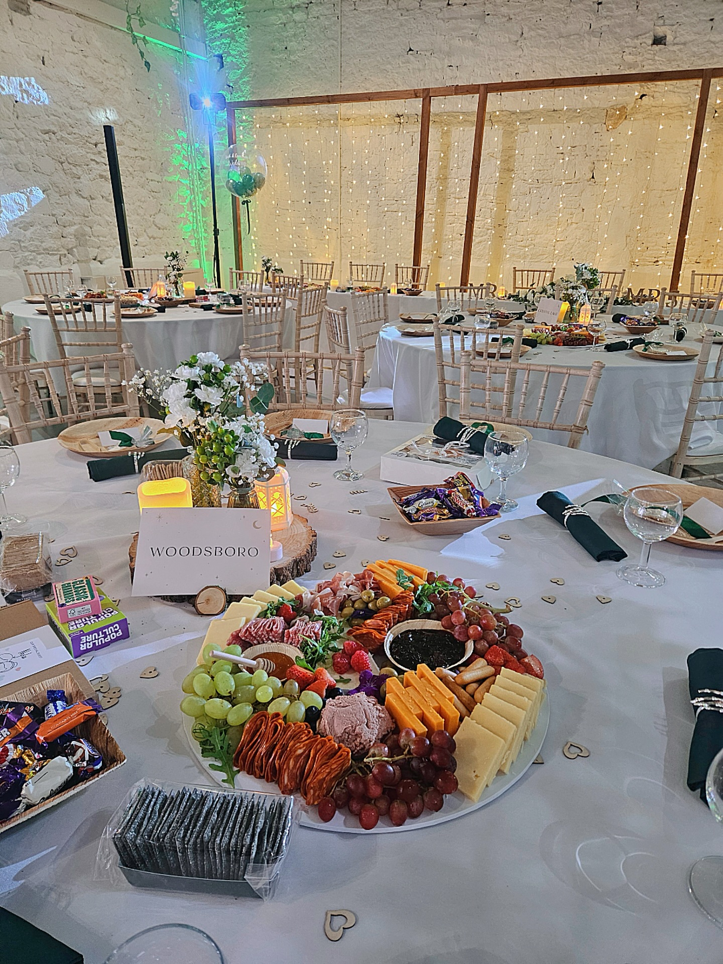 Wedding Charcuterie Platters & Boards 💍
Whether you choose our custom-shaped disposable wedding platters to match your table settings, or our luxury circular wooden boards, we’ll serve top-quality food to keep your guests happy during those “sometimes awkward” speeches.
As more weddings embrace this option, we bring together the ease of formal seated dining with the relaxed atmosphere of a buffet-style setup.
For more information: https://www.plattersandboards.co.uk/weddings
✨