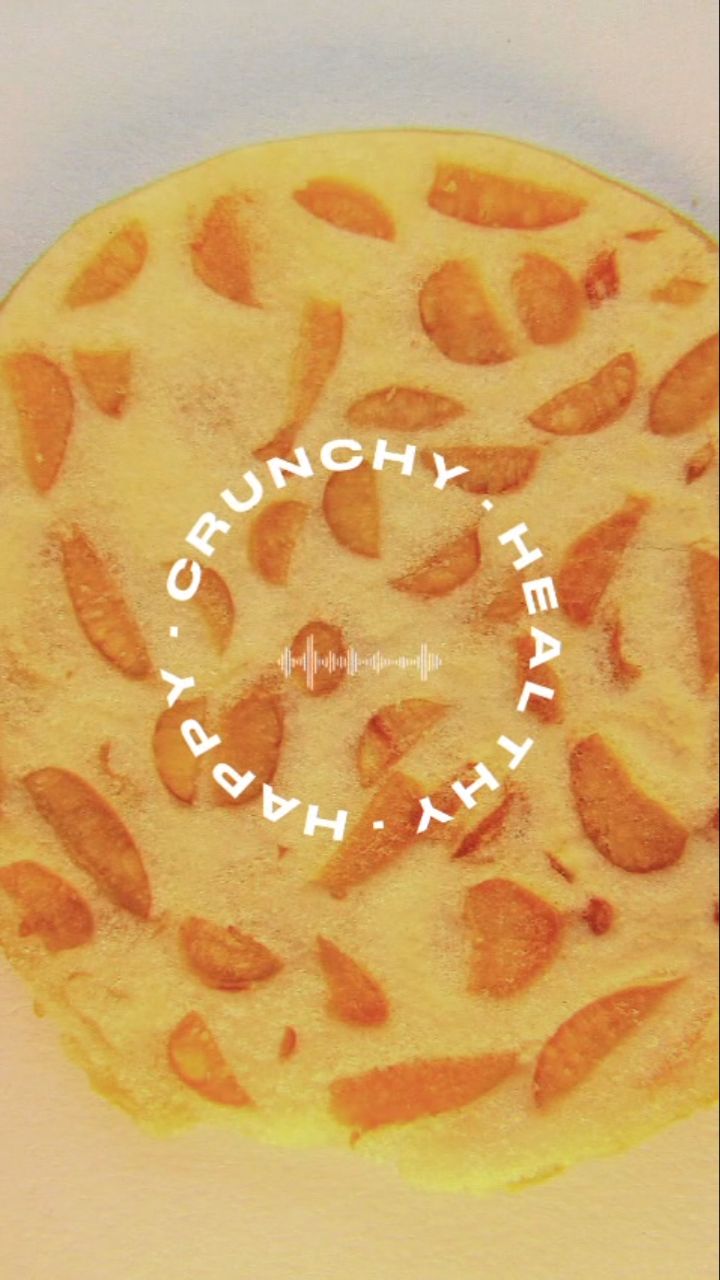 Life keeps moving.
So choose to stay happy, stay healthy.
Small rituals, refined choices —
Tempe King for a life well balanced. ✨