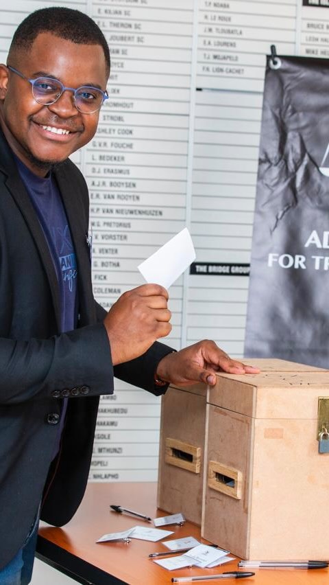 AFT extends its compliments for the New Year 2026.As we step into this year, we are reminded that transformation is not a slogan it is a responsibility.
As referenced in this video, transformation is deliberate. It is structural. It is essential to the credibility, sustainability, and legitimacy of the legal profession.
As 2026 unfolds, may we remain steadfast in advancing meaningful transformation not only in words, but in practice. This requires courage, accountability, and a collective commitment to reshape a profession that must reflect the society it serves.
#LegalProfession
#InclusiveJustice
#AccessToJustice
#YoungLawyers
#BlackProfessional