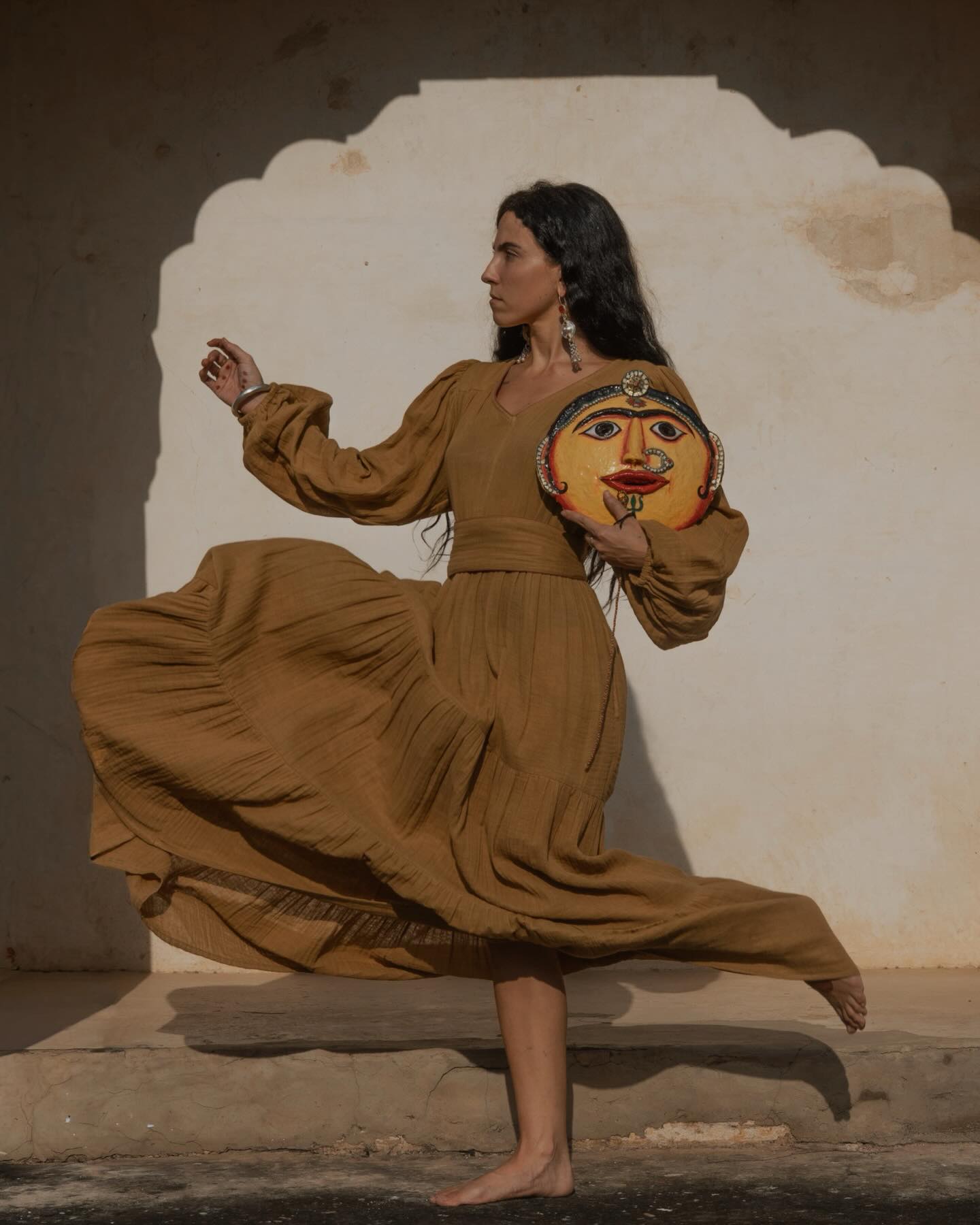 GIVEAWAY 🤍 Winners have been randomly picked and announced in stories!
We’re giving away 2× €100 shop credit ✨
To spend online or in our store!
How to win:
– Leave a Google review about our store & brand
– Follow our new insta @indiasestoffen.nl
– Comment under this post with your Google review
We’ve reached 10k followers, and I’m beyond grateful for all of you, for supporting my small business and for always sharing the kindest words.
When I started Thaamsz 2.5 years ago, I could never have imagined it growing the way it has.
I’m so happy to share my love for craftsmanship and handcrafted Indian textiles with you!
So let’s celebrate together ✨ To increase your chances of winning, there will be two winners, each receiving €100 shop credit , so don’t hesitate to join!
The winners will be chosen randomly and announced on Friday 23 January. Good luck 🥰