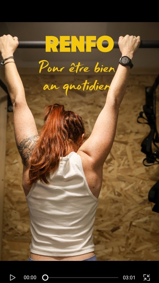 E N T R A I N E M E N T
Tu voudrais:
💠Pouvoir marcher plusieurs jours avec un gros sac sans avoir mal au dos ?
💠Faire du ski de piste/rando/fond sans douleur ?
💠Courir sans cracher tes poumons au bout de quelques minutes ?
💠Etre à l'aise dans tes activités du quotidien (porter les courses, jouer avec les enfants, bricoler...) sans te dire que ton corps ne te le permet pas ?
👉 Alors rajoute dans ta semaine des séances de renforcement (au poids du corps & avec charges).
En quelques semaines tu sentiras la différence !
Tu veux des conseils pour ne plus avoir mal aux genoux? Au dos? Être plus fort dans ton quotidien? 📥
#hautesalpes05 #guillestroisqueyras #fitnessmotivation #femmesactives #bienetre #sport