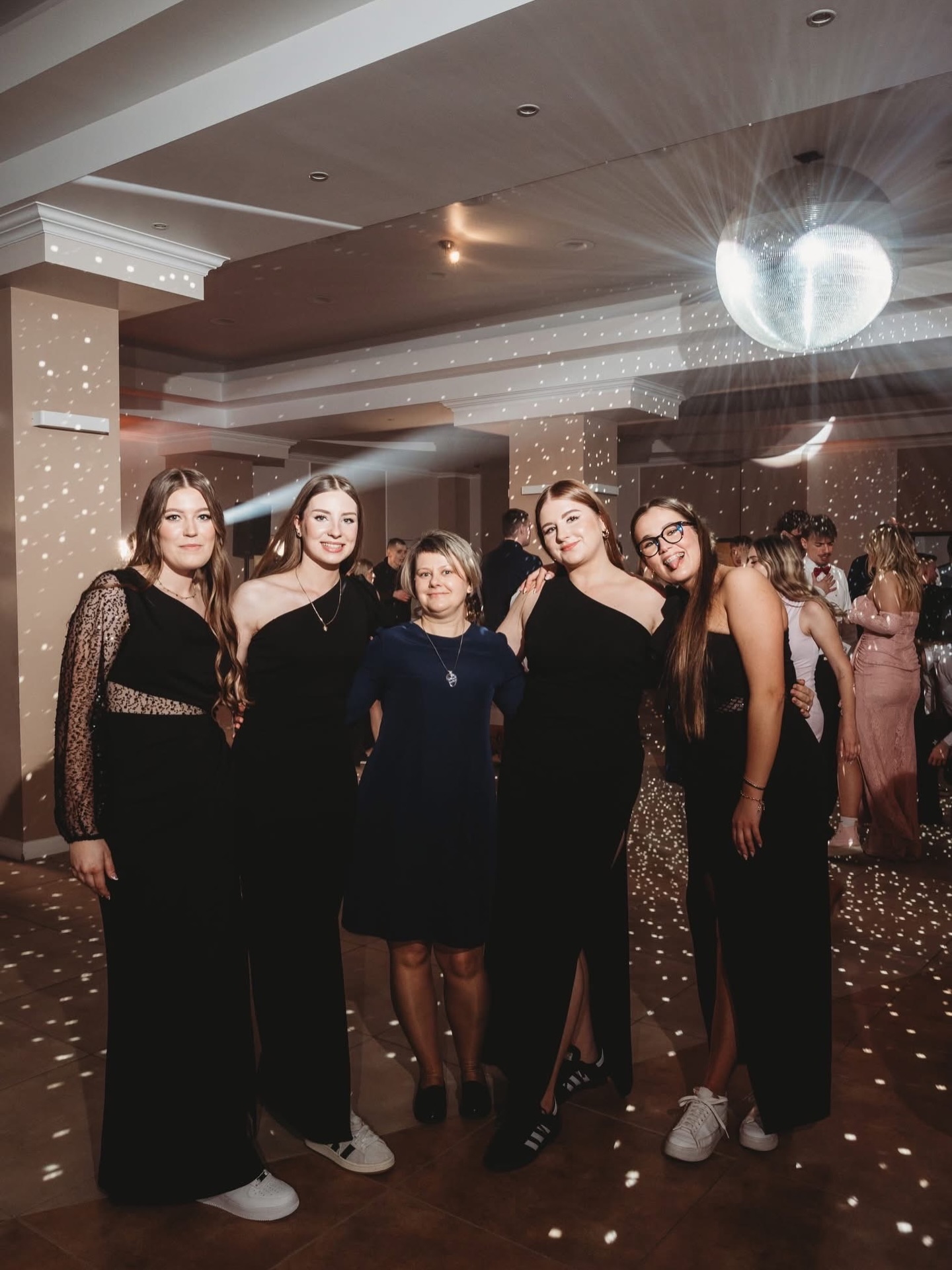 Wierzcie mi lub nie! Ja chcę wrócić do tej sobotniej studniówkowej nocy 🍾⭐️ @pckziu_w_pucku #studniówka2026