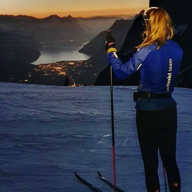 Interval and downhill today🤪
.
.
.
.
.
.
.
.
#kaestleski #ski #exelpoles #mythenregion #crosscountryskiing #view #mountains