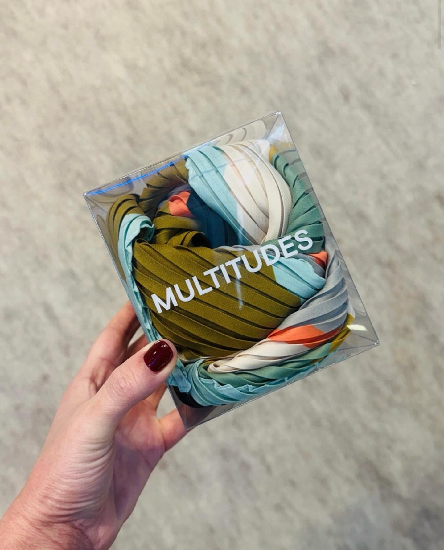 New pleated scarves from Multitudes and we are obsessed!
➡️DM us for more info!