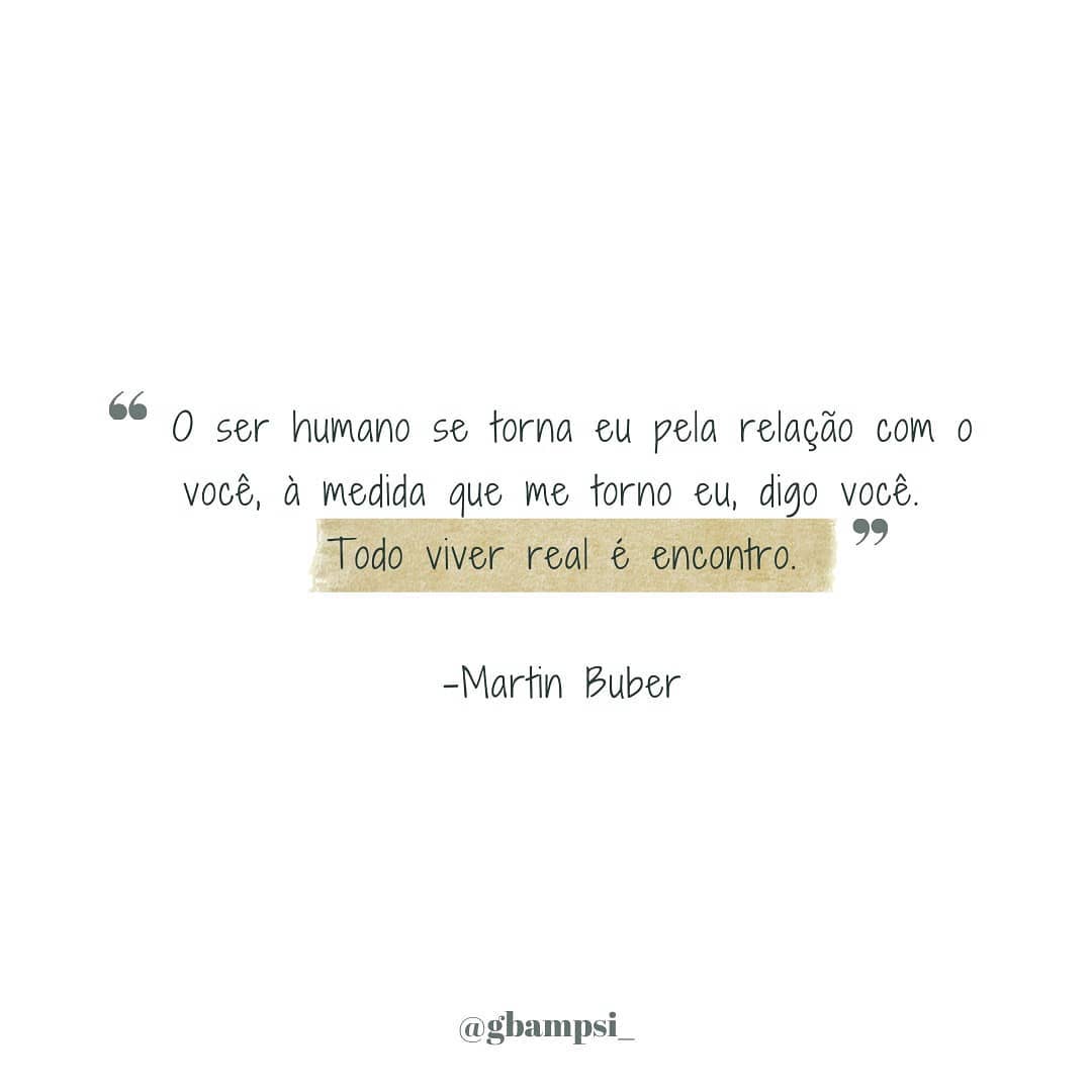 Vamos despir o encontro(...)⠀
⠀
O que dizer sobre encontros? Sobre relacionar-se?⠀
Encontrar o outro(o mundo) provoca algo existencial dentro de nós. Seus efeitos são inegáveis, e experimentamos novos modos de ser em companhia de um outro, é uma ação que deixa marcas. E quando estamos disponíveis para esse encontro, abre-se um leque de possibilidades, por intermédio do outro, para ser nesse mundo. Abre-se caminhos para um encontro verdadeiro, ainda que fugaz. Ocorre as elaborações, movimento, ressignificações e a criação de sentido. Diversas experimentações e mistérios. ⠀
Porém, não basta qualquer relação, como disse, é preciso haver disponibilidade para exercer relações autênticas, essas que nos fazer desvendar sobre quem somos e com quem estamos, e ao nos debruçar constantemente nessas experiências vividas e nessa reciprocidade, que permitem nos reconhecer como pessoas nesse mundo.⠀
Somos singulares, multifacetados e capazes de várias formas de ser. Subjetivos dentro de uma intersubjetividade. ⠀
Buber nos vê como ação no mundo. E quando nos disponibilizamos para entrar em contato com o outro, há consequências na sua própria vida, marcando seu modo de ser. Há escolhas conscientes ou não, de se deixar tocar diante desse contanto. Essas relações para ele, é como uma necessidade inata dos ser humano. Afinal, somos seres de contanto, somos a casualidade cheia de vários eus e vários você.⠀
⠀
⠀
Graziela Belarmino
Psicóloga ▫️ CRP 02/22267⠀
Agendamento▫️ (81)97105-5568⠀
⠀
⠀
#fenomenologiaexistencial #buber #martinbuber #ciclodocontato #gestaltterapia #psicologia #psirecife #psicologiaemrecife #psicologiaclinica #sernomundo #psifeminista #psiantifascista