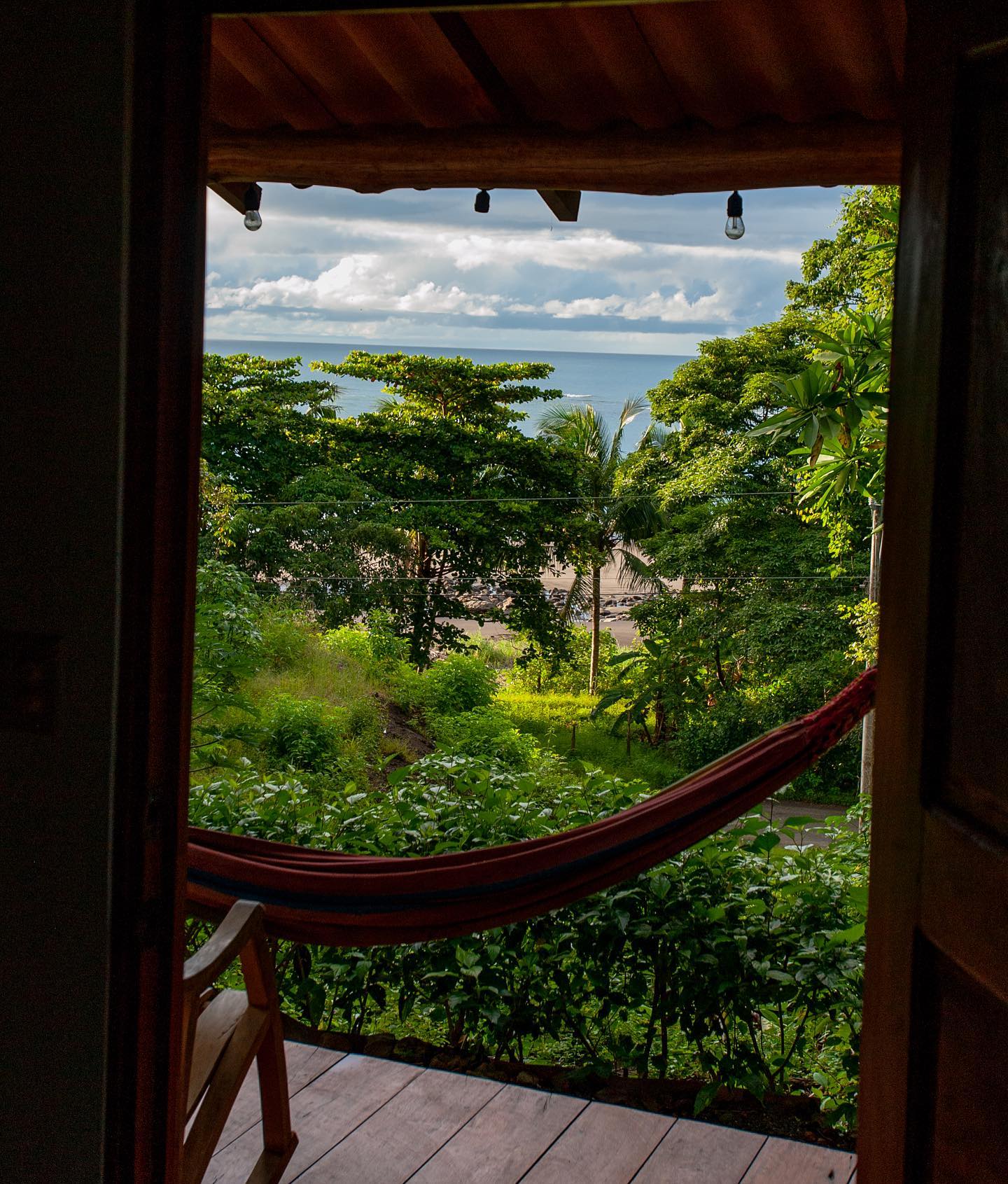 ¡Nuestras cabañas están a solo unos pasos de la playa!
Ahora estamos alquilando cabañas, así que DM o whatsapp para disponibilidad :)
#cambutal #azuero #lossantos #tonosi