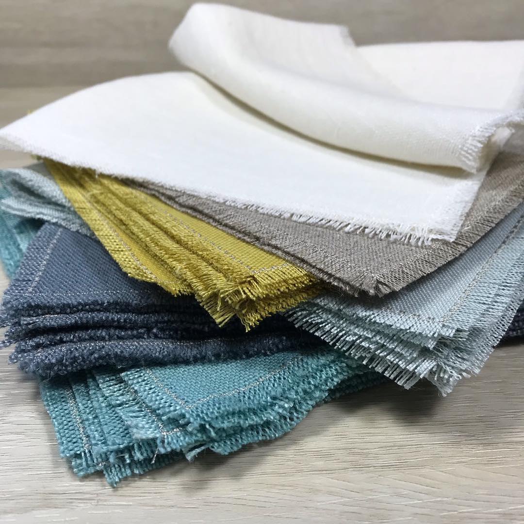 Nouvelle collection de Serviettes de table 40x40cm 100% Lin stone wash. #Linen
#handmade #tablescape #tabledecoration #handmadeproducts #tabledecor #tablelinen #tabletop #linentabletop #tabledecor #tableware #tablescape #tablecloth #linentablecloth #runner #tablerunner #linenrunner #linentable #interiordesign #home #homedecoration #teatime