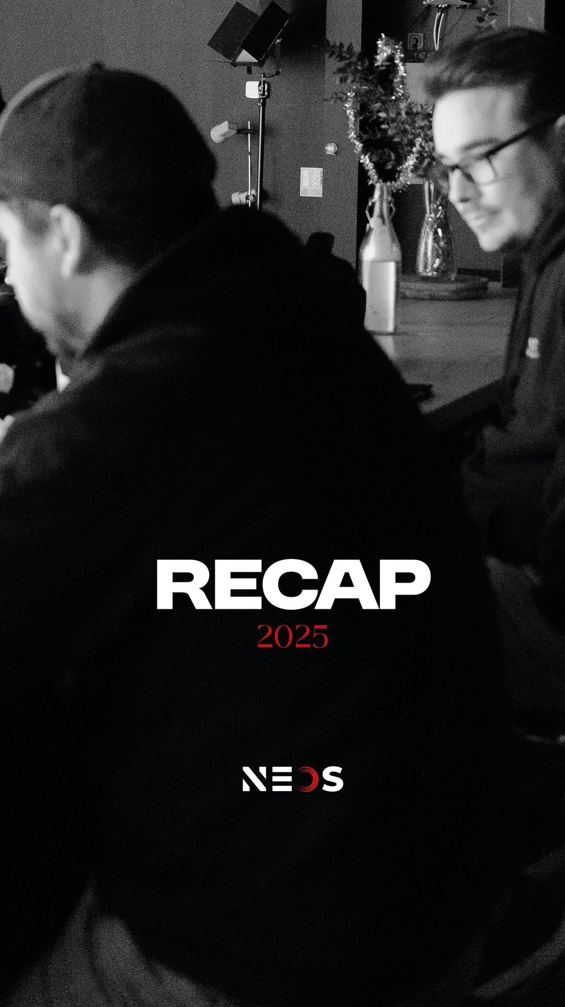 • 2025 marque 1 an de @neos_production •
Un an d’aventure rendu possible grâce à vous.
Merci à nos clients, à nos proches et à tous ceux qui nous soutiennent.
On continue ensemble. ⭐️
Montage Réalisé par @neos_production - @44interstellar_overdrive44
#recap #1an #photographer #videography #merci