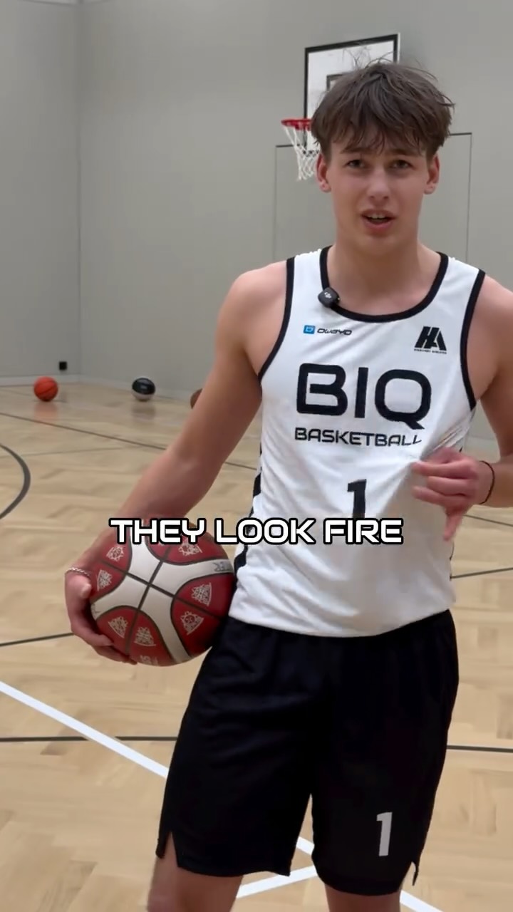 As we introduce our new jerseys (which look absolutely fire btw), we want to thank our sponsor @highlight.athletes
Players featured:
@dylanwilkshire
@dang.vngg
@ruben_.zh
@ennio.ramon
#biq #basketball #biqswitzerland #swissbasketball