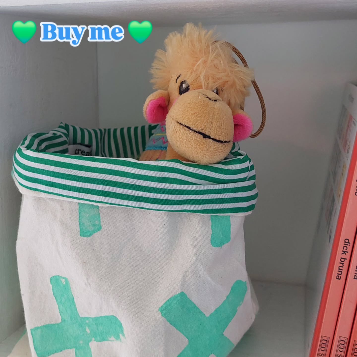 A beautiful printed cloth bucket - for the nursery.
Available to buy from www.creation26.com soon.
D.m. me for your orders/ requests.
Available in various colours and sizes.
Hand printed in London.
#nurserydecoration #printedtextiles #printedbyhand #nurseryinspo #toystoragesolution