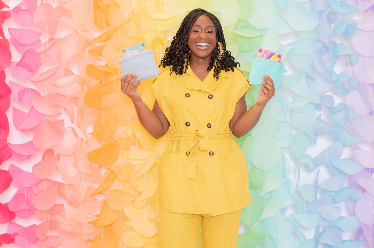 JOY looks good on intentional people!💛
Planning doesn’t have to feel heavy it can be colorful, encouraging, and empowering!
TODAY is the LAST DAY to snag your invitation for our EXCLUSIVE VSS. Snag your today and join The Arrivista Tribe!✨💚💜💚💜
*Create a life you love*
*Inspire*Create*Accomplish*Celebrate*
www.arrivistaplanner.com
.
.
.
.
.
.
.
.
.
.
.
.
.
.
#2026 #ArrivistaPlanner #PlannerAddict #PlannerCommunity #FlatLayPhotography #FlatLayStyle #PlannerAesthetic #ProductivityTools #DailyPlanner #PlannerInspo #StationeryAddict #PlanningMyLife #OrganizedLife #DeskGoals #WorkspaceInspo #JournalAddict #PlanWithMe #GoalSettingTools