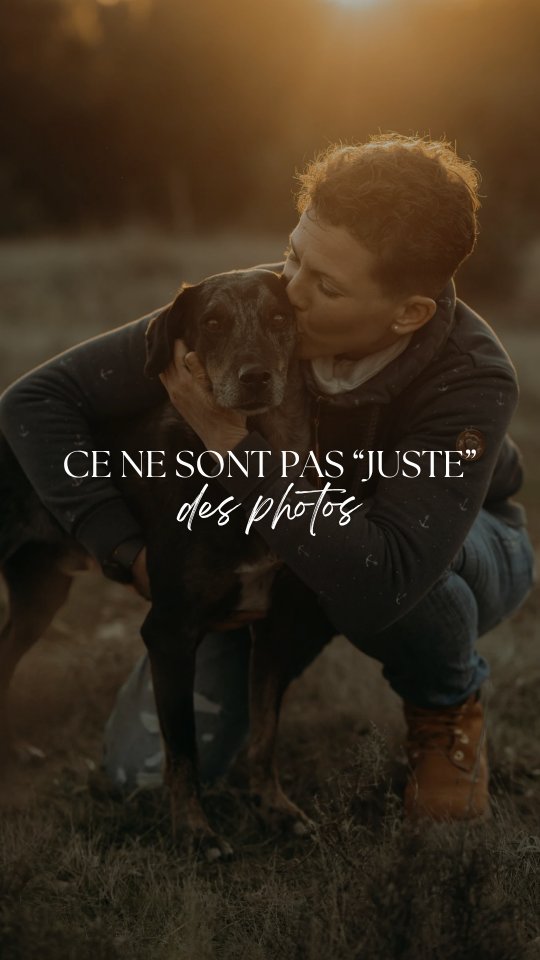 Ce ne sont pas juste des photos.
C’est une relation. Un lien. Une histoire vécue au quotidien ✨
Photographier son chien, ce n’est pas chercher la pose parfaite. Parce que nos chiens partagent nos silences, nos joies, nos tempêtes. Parce qu’ils sont là sans condition, sans jugement, sans jamais compter..
Ces images-là, ce sont des souvenirs vivants.
Des morceaux d’amour figés dans le temps, pour ne jamais oublier ce que ça faisait de s’aimer comme ça 💕