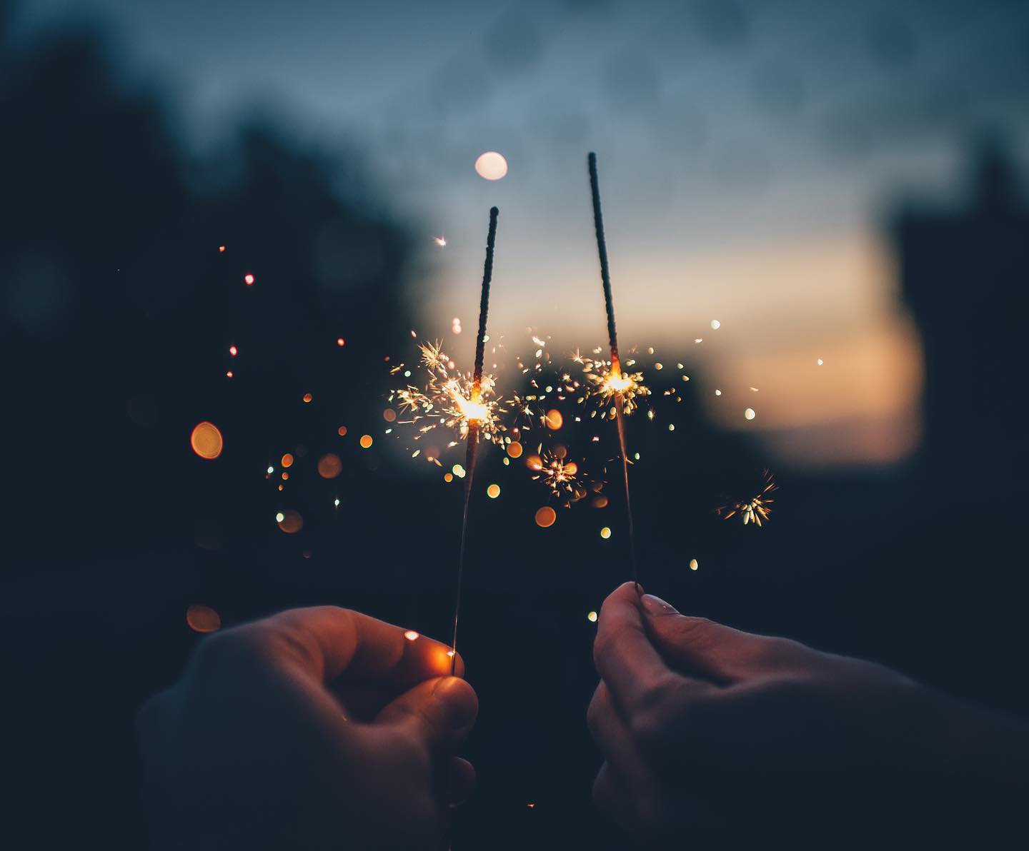 The best is yet to come. Wishing you a Happy New Year! Let’s go 2022!!! 🎊💫🎆