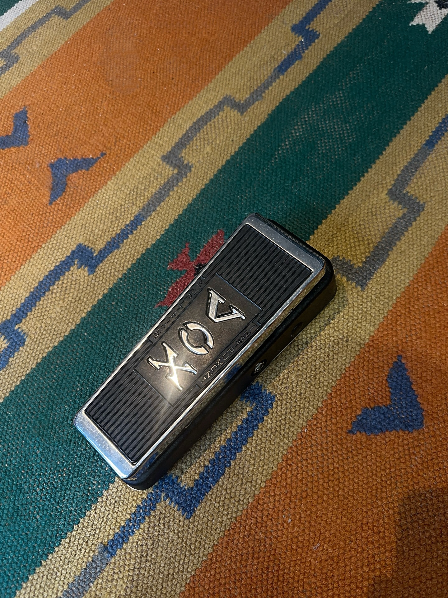 From the archives: @venus_witch_fx Blue Wild Ange IOW 1970 x Mark Foley Wah Pedal
When this pedal was first released in 2019, it featured our very own inductor inside 🤩 this is a photo of one of the very first prototypes.
Based on the @voxampsuk McCoy Wah pedal, which is similar to what Jimi Hendrix would have used at the 1970 Isle of Wight Festival in Afton, on the Isle of Wight (just 5 minutes away from the Mark Foley Workshop in Yarmouth)
Hendrix’s statue still stands in Freshwater today at @dimbolamuseum, (see slide 5) again, less than 5 minutes away from our workshop!
It felt like this product, which gave that classic rich and deep wah tone, was seemingly fitting for us to be involved with…
Who wants to see a video of how it sounds? 🔉