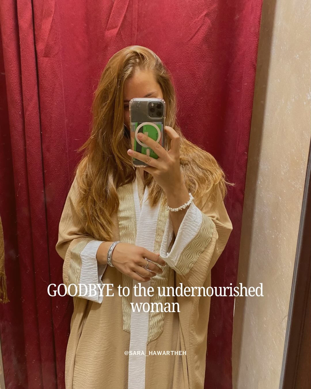 womb and land shares the same body, there’s no way for me to work with a woman - especially making contact to her womb - without remembering that.
period.
beyond grateful for this work for it gets to be my path as well.
on the pictures me wearing an abaya for the first time in my life and my grandmother’s old house.
🌹VITAL WOMB - a 3/6-months-long journey for embodied fertility & conscious pre-conception
DM for details