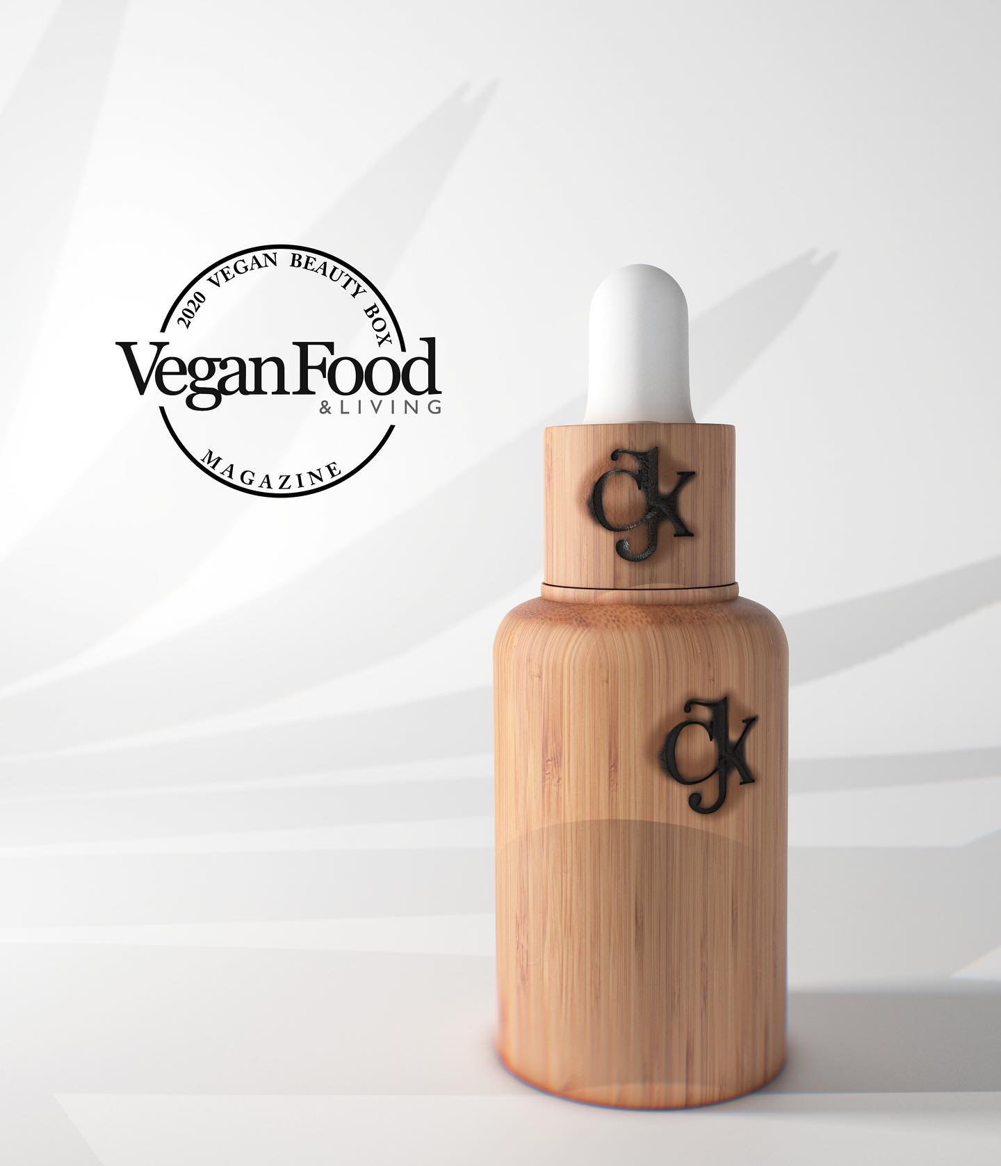 Find our CherJo’Klé Recovery Facial Oil being featured in Britain’s Best-Selling, Award Winning Vegan Magazine @veganfoodandliving in the November 2020 Issue! 🌟
(Vegan Beauty Box)
___________
•
•
•
#cherjoklefans #cherjoklecosmetics #labeautéàsonmeilleur #vivreàsonmeilleur #cherjokleshoutout #veganbeautyuk #veganbeautybox #veganbeautyblogger #veganbeautyproducts #veganbeautyaddict #veganbeauty #veganfoodandlivingmagazine #cherjokle #recoveryfaceserum #faceoil #faceserum #naturalskincare #naturalskincareproducts #veganskincare #faceoil #facerecovery #antiagingfaceserum #hydratingfaceoil #skincareaddict #skincareoftheday #recoveryoil #roseoil #antiinflammatory #ukbeautyblogger #ukbeauty #britishskincare