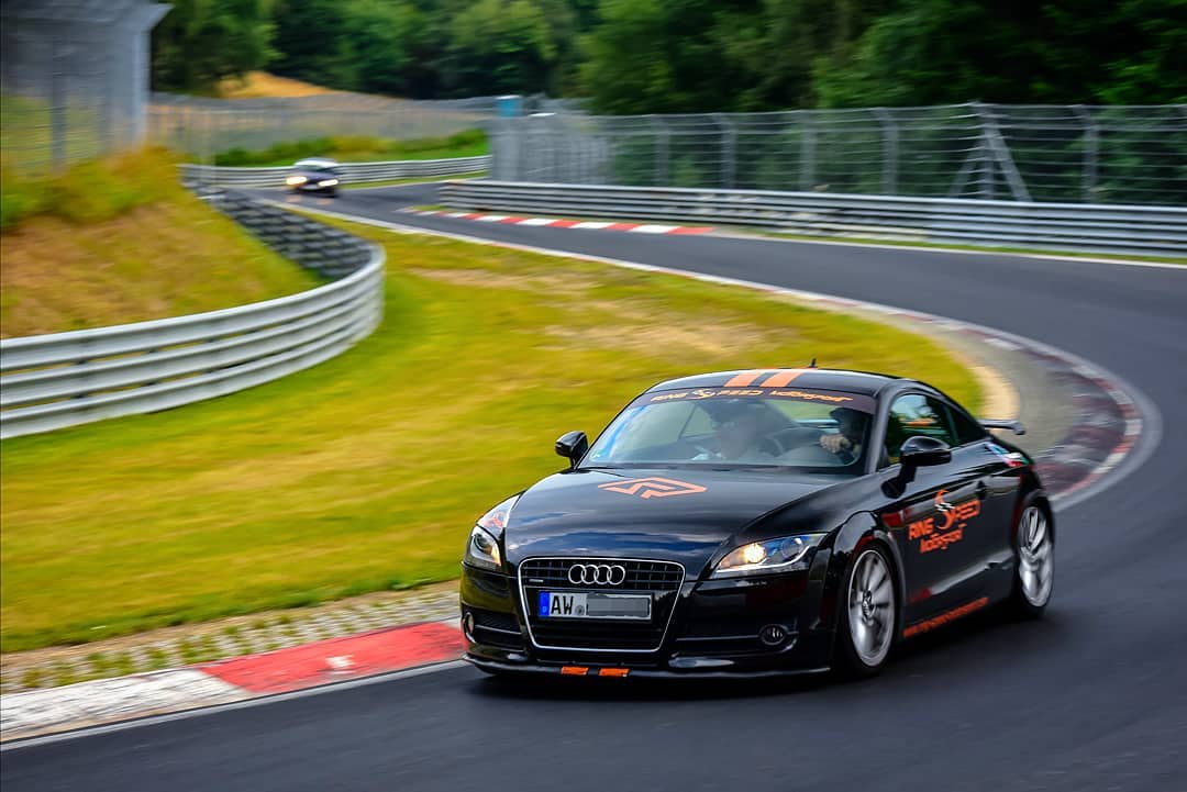 Thanks to our friends Dino and Damiano for this pic they sent us! Has been great having you here, like always!
This is what we like about our job, customers are friends who come to visit us every year and we often meet in other racetrack around Europe!
It's great sharing the passion!
#ringspeedmotorsport #nurburgring #nordschleife #touristenfahrten #greenhell #nringtank #trackaddict #ringtool #tracktool #race #racing #racecar #becauseracecar #fastcar #motorsport #carsofinstagram #carporn #auto #car #audi #auditt #timeattack #timeattackitalia #trackday #passion #fun #nurburgringnow