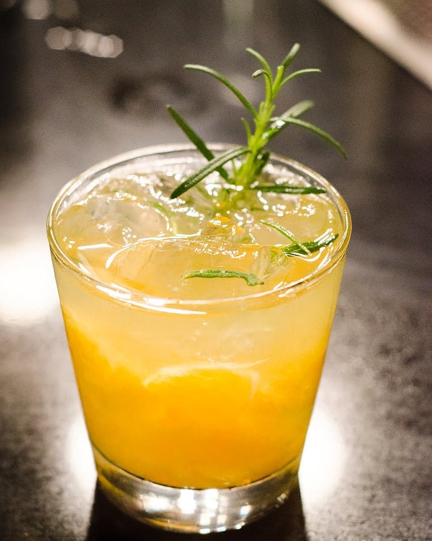 Mango Twilight
1.5 Oz of Kafi Feni
0.5 Oz of Mango Puree
3 Oz of Sparkling Water
The sweetness of Mango in combination with Feni's authentic taste will leave you wanting for more!
Try it out and let us know if you like it!