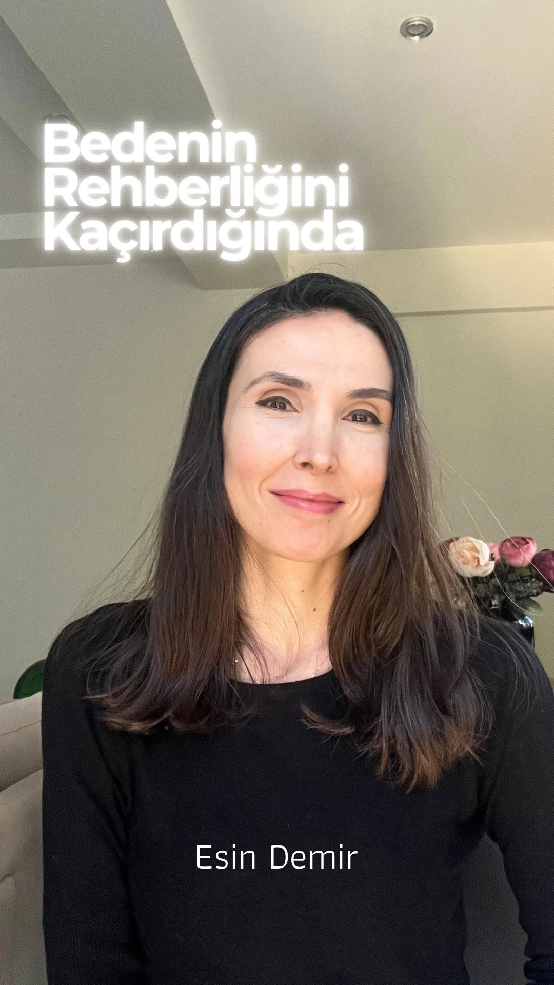 Sen ruh–beden dengesini en çok nerede kaybettiğini fark ediyorsun?
Paylaşmak istersen yorumlarda buluşalım🤍
Ve eğer bu dengeyi derinleştirmek istersen, abonelik kanalımda özel çalışmalar seni bekliyor ✨
Sevgi ve ışıkla💛
Esin Demir
#denge #bedenzihinruhbütünlüğü