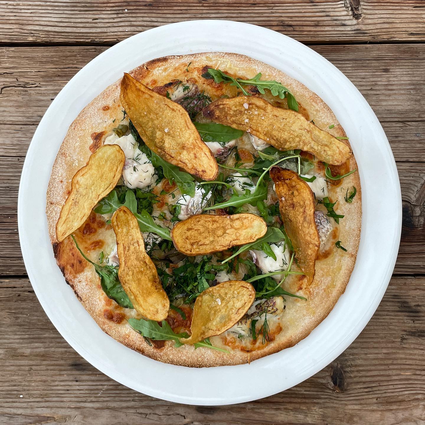 “Do you have fish & chips?”
One of the questions we’re asked the most at Matilda’s. For the Easter holidays we are serving up the goods!
FISH & CHIP PIZZA
Confit garlic
Fior di latte
Snapper fillets
Capers
Dill
Lemon
Kipfler chips