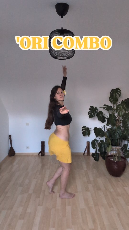 Combo time 🔥
Ici tu enchaînes - niveau facile - 👇🏼
💫 Un fa'arapu pati'a
💫 Un 'ami
💫 Un otamu
Le tout sur le pehe Tari'ari'a
#oritahiti #tahitiandance #combodance #mouvement #polynesianvibes