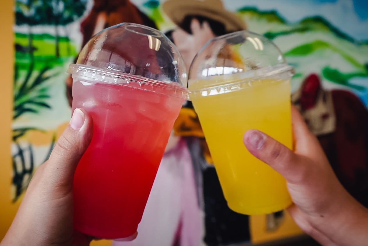 🍉 or 🍍?
Serving delicious Aguas Frescas every day!
#TaqueriaEmanuel