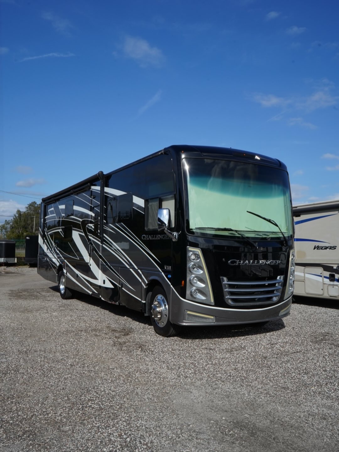 Class A In for a 1 Step Correction & Wax prior to ceramic coating in April!
•
•
•
•
#RVDetailing #Detailing #ViperDetailing #RVlife #ceramıccoatıng