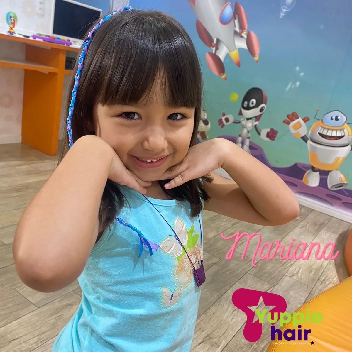 Nossa cortesia do tererê eleva o fator diversão no corte de cabelo já alegre para crianças e pré-adolescentes. As cores ficam à escolha das pequenas e assim podem mostrar sua personalidade. Corte + diversão nossa equipe está prontinha para entregar o melhor serviço!✨❤️
#penteado #salaodebelezainfantil #cabeleireiroinfantil #yuppiehair