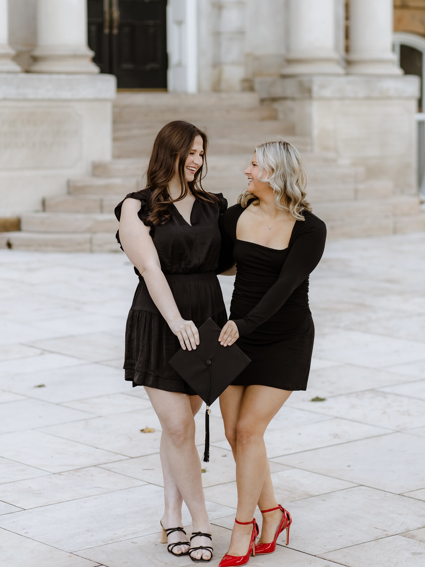 How I’m getting through this winter weather: knowing warm senior sessions are right around the corner🥶🥰
#arkansasphotographer #arkansasseniorphotographer #uark #uark26 #nwaphotographer #fayetteville #fayettevillear #nwarkansas #fayettevillephotographer #centralarphotographer #nwaphotography #nwaweddingphotographer #littlerockphotographer #midwestphotographer #arkansassenior #seniorpictures #seniorsznmagazine Arkansas Senior Photographer, Arkansas Senior Photos