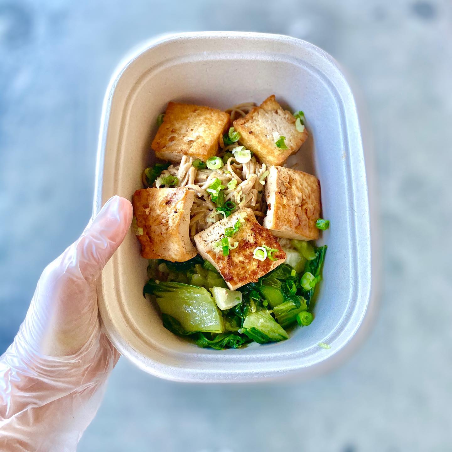 I love cooking with 100% buckwheat soba noodles because, not only do they have a great nutty-sweet flavor, they are also highly nutritious and a great plant-based protein. Oh and gluten-free!! They were featured in our Sesame Soba Noodles with Crispy Tofu and Sautéed Bok Choy.
#healthymealprep #fooddeliveryservice #sanluisobispocounty #glutenfree #dairyfree #therapeuticchef #naturalchef #baumancollege #locallysourced #sanluisobispofood #atascadero #templeton #pasorobles #cayucos #morrobay #lososos #5cities