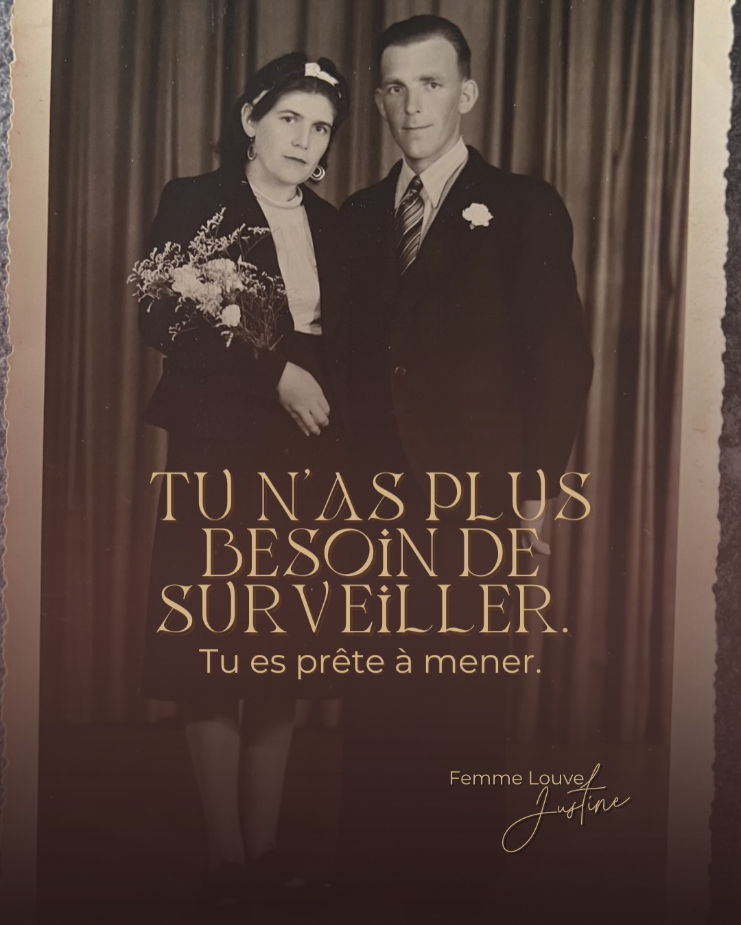 Il y a un moment où on ne travaille plus pour guérir.
On travaille pour incarner.
Si tu te reconnais dans ce passage —
de la protection à la présence,
de la survie à l’incarnation,
de l’histoire à la souveraineté —
alors tu sais que tu es prête pour l’étape suivante.
La mémoire sait déjà.
Commente « MURMURE » et devient cette louve.
📷 de mon arrière grand mère maternelle
#MemoireDuCorps #FemmesLignantes #LiberationFeminine #MemoireCellulaire #MemoireTransgenerationnelle