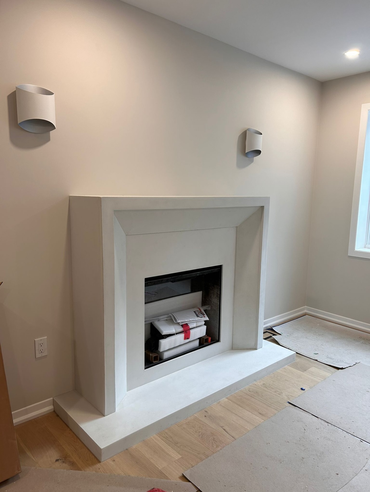 From raw form to refined focal point. 🤍
This handcrafted concrete fireplace surround started in our workshop as a sculptural concept and finished as a clean, architectural statement at installation. Every plane, angle, and edge was poured, refined, and finished by hand to create a timeless centerpiece that anchors the entire space.
Built slow. Installed right. Made to last.
.
#TorontoDesign
#TorontoBuilders
#CustomConcrete
#ModernFireplace
#architecturalconcrete