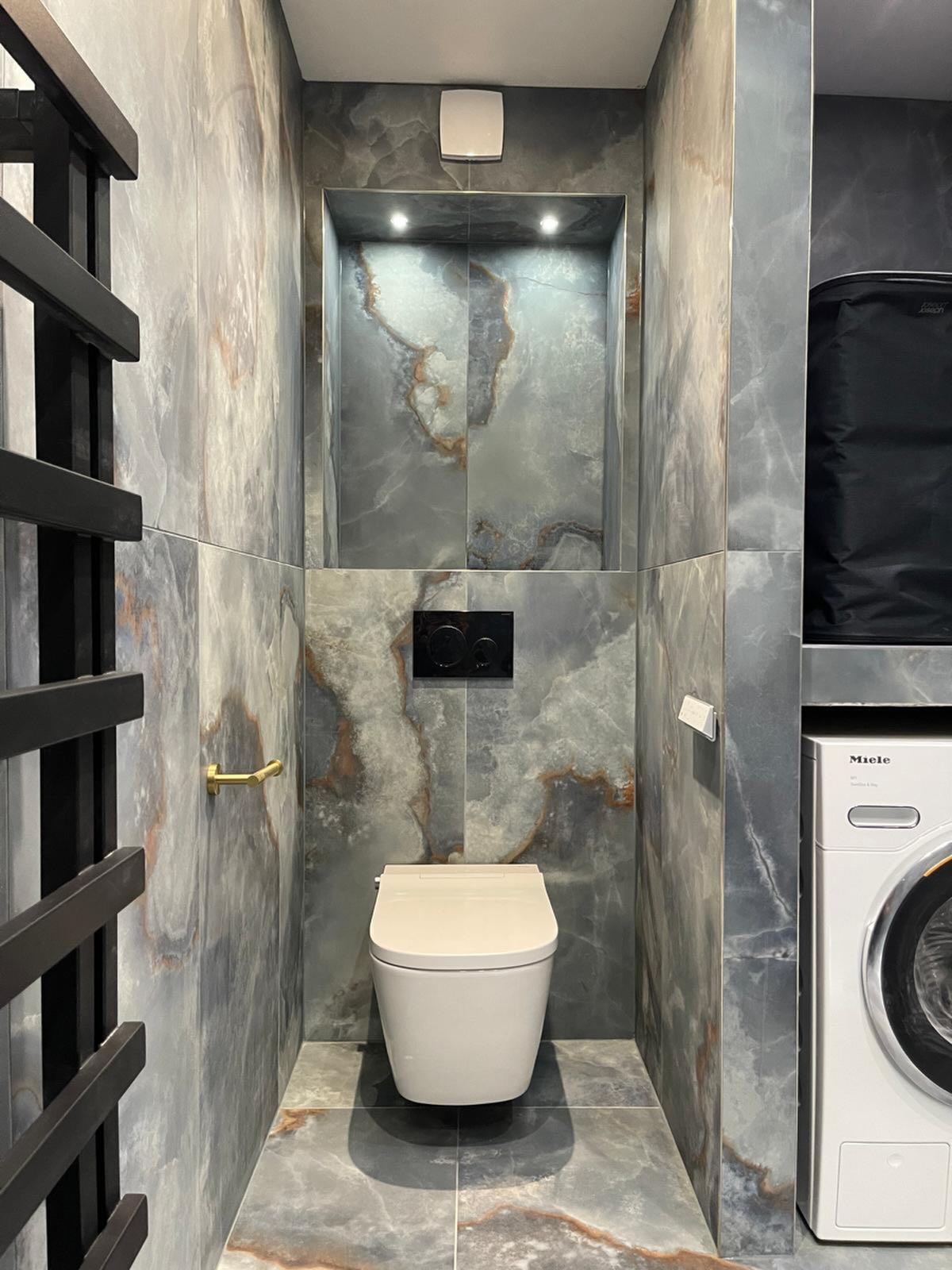 A well designed WC and utility room combination, maximising functionality without compromise.
SOHO Developments | High-end builds & Refurbishments