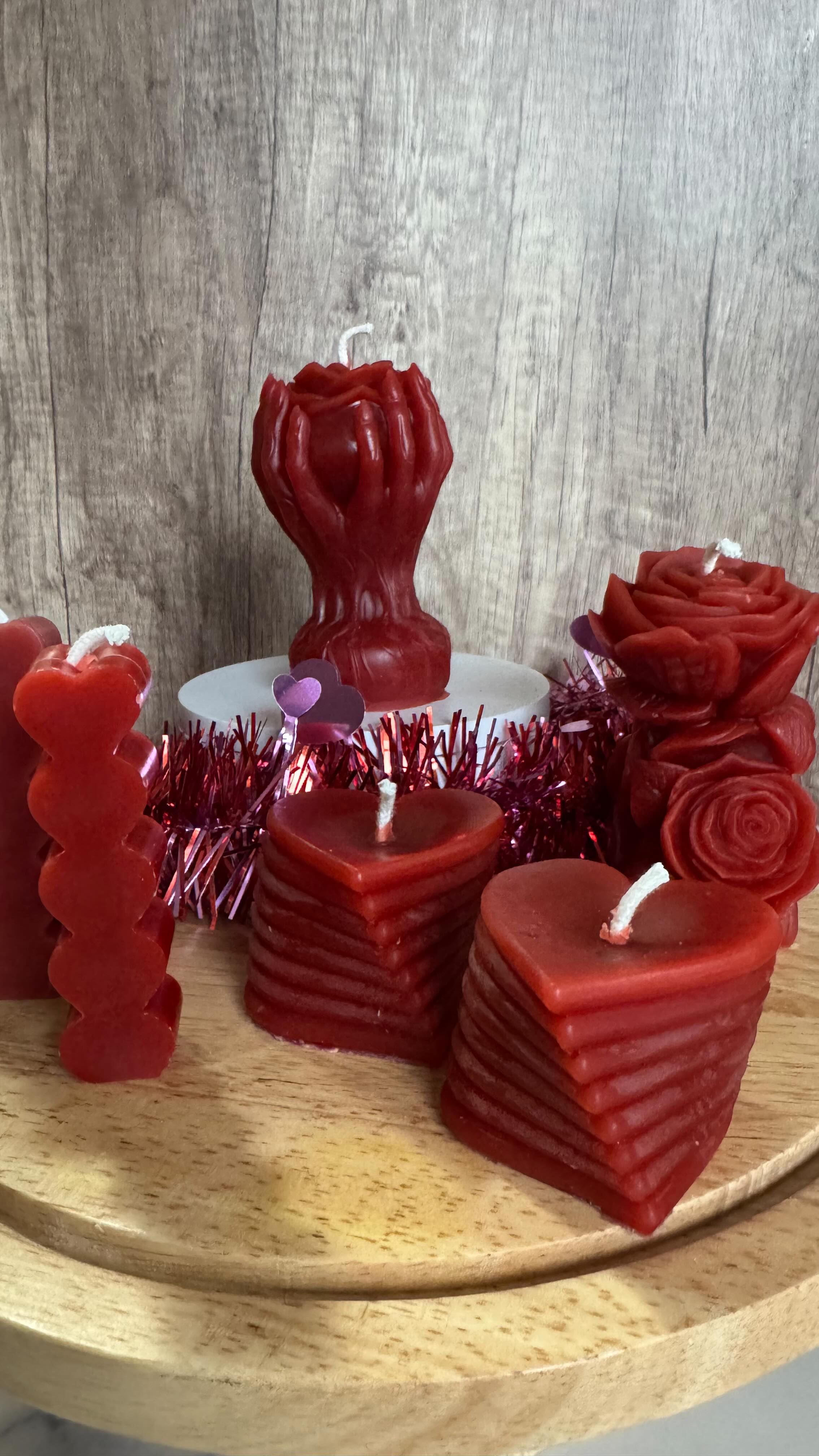 Farmers & Producers will be braving the cold to bring you the very best products to stock your homes for the upcoming weather. Come out and support them @saratogafarmersmarket @wilton_mall_leasing & @gffarmersmarket at the Ed on Saturday!
#farmersmarkets #supportlocal #snow