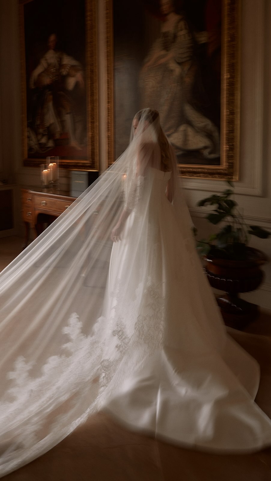 I specialise in creating what I call The Polished Reality. Itās about skin that looks like skin (yes, even in person), and hair that has movement and grace, rather than being frozen in time.
My brides arenāt looking for a transformation that makes them unrecognisable. They want to walk down the aisle feeling like the most refined version of themselves ā radiant, calm, and classic.
Because I handle both your hair and makeup, I ensure the entire aesthetic is in total harmony. One vision, from the first drop of serum to the final hair pin.
If you value simplicity, quality, and a morning that feels as serene as your wedding venue, Iād love to be part of your day.
2026/2027 dates are now being secured.
Link in bio for my full brochure My gorgeous bride Naomi @naomicnolan @holywellhallweddings
@katrinaotterwed
@sobyfilms
@benjaminwheeler
@verawangbride
@finestems
@essexsewingroom