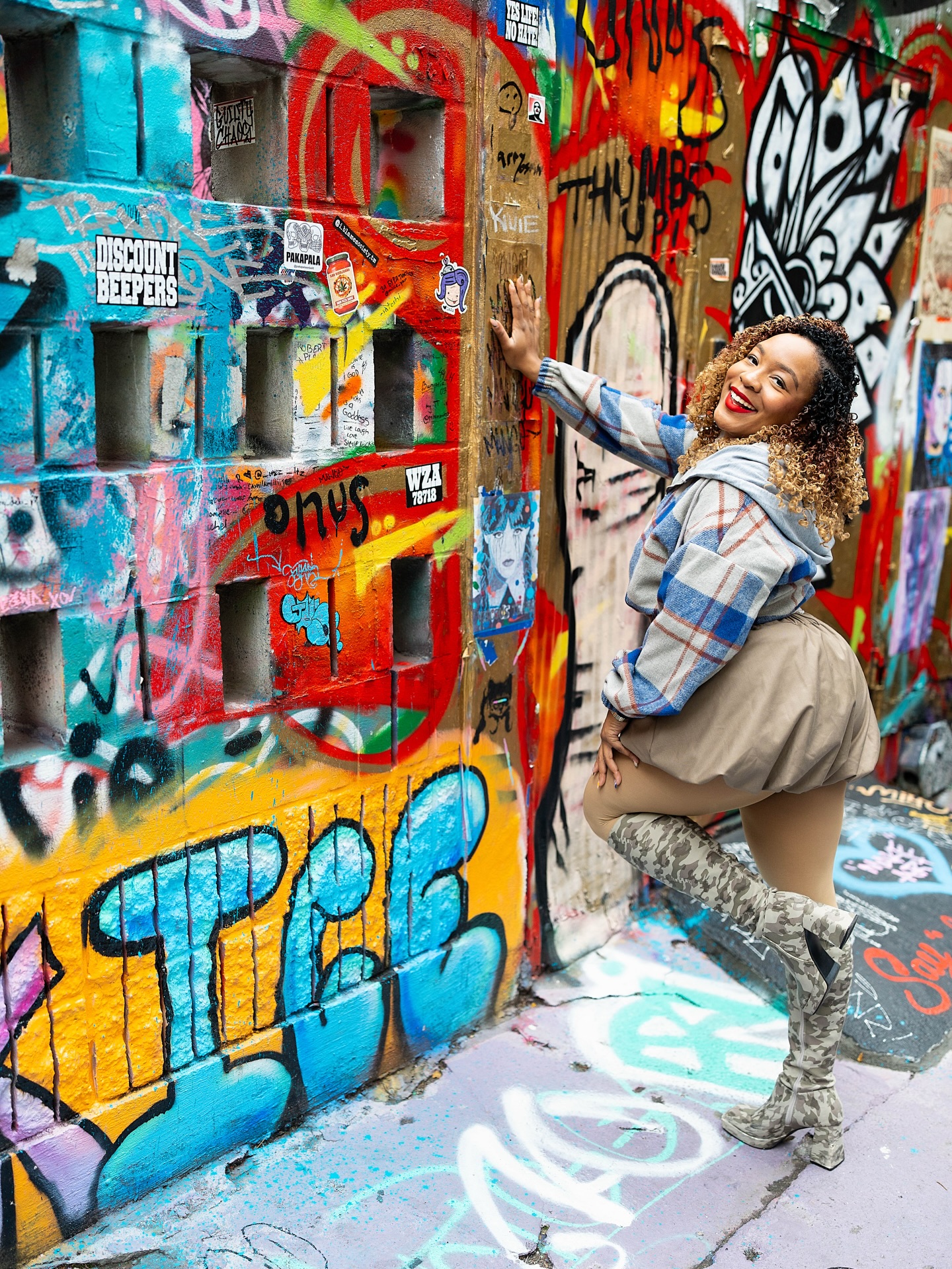 Happy Friday 🤍 I had a little real talk moment with myself this week and realized…
I’m great at showing up, creating, building, and doing all the things but I’m not always great at resting. And the wild part? Rest is productive too. It’s not quitting, it’s refueling.
I just dropped a new blog post about what I’m doing to actually prioritize rest (without the guilt) and how it’s already changing how I move, think, and create. If you’ve been feeling tired but still pushing, this one’s for you.
And my reminder to you this weekend: slow down. Cancel a plan if you need to. Sleep in. Put your phone down. Let your body and mind catch up to everything you’ve been carrying. You deserve that kind of care too 🤍
PC: @m76photo
#HappyFriday #RestIsProductivity #CreatorLife #SelfCareJourney #lifestyleblogger