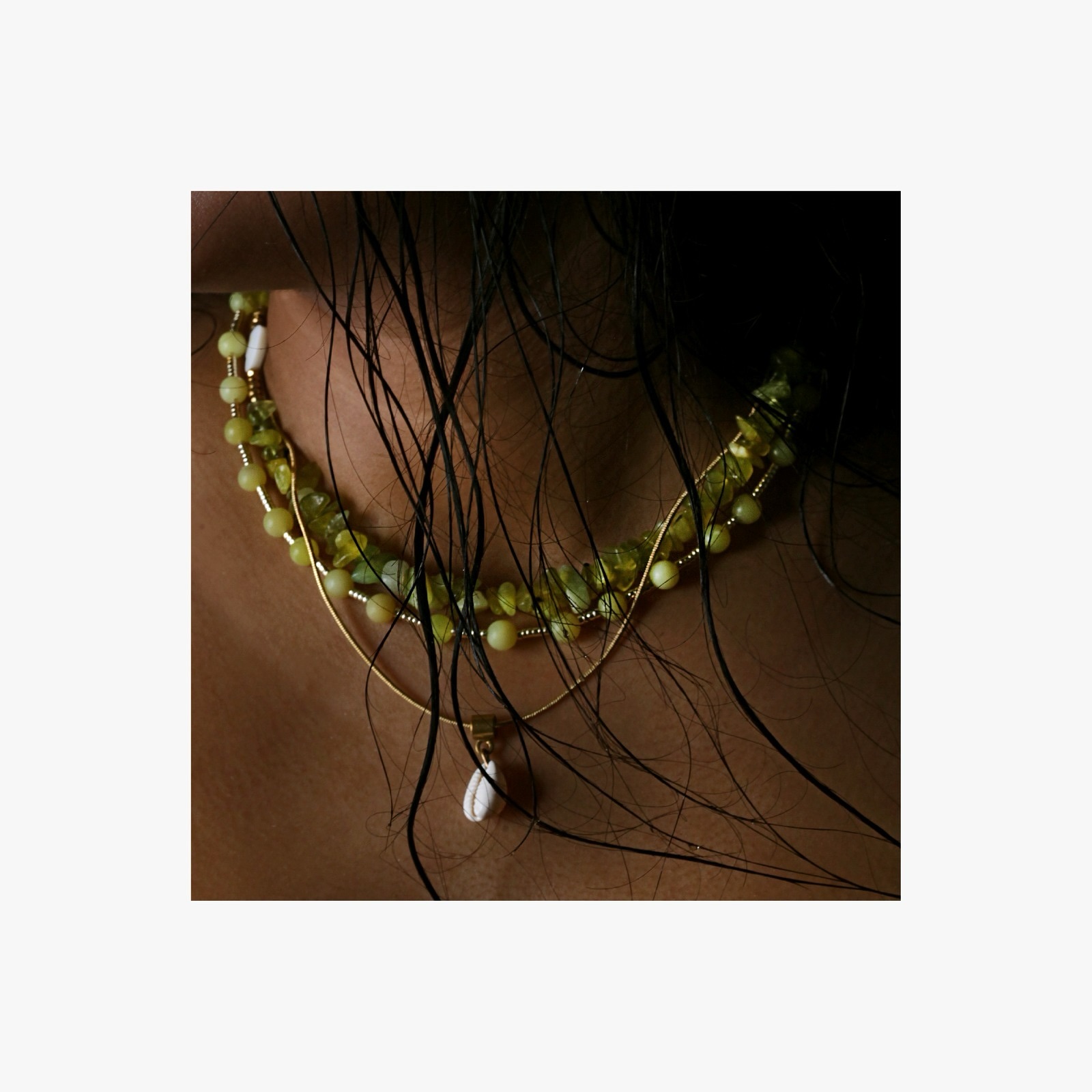 Adore yourself with the vibrant energy of Peridot! 💚 Must-have for those seeking positivity, abundance, and inner harmony. Peridot is known for its powerful properties, believed to cleanse negative energy, promote clarity, and invite joy into your life. Elevate your style and spirit with the enchanting allure of Peridot.
#PeridotPower #PositiveVibes #NaturalBeauty #peridot #sumotheia #gemstones #gemporn #naturalcrystals #naturalbeauty #holisticwellness #holistic #crystalhealing #crystalmagic #shop #gold #jewellery #jewelry