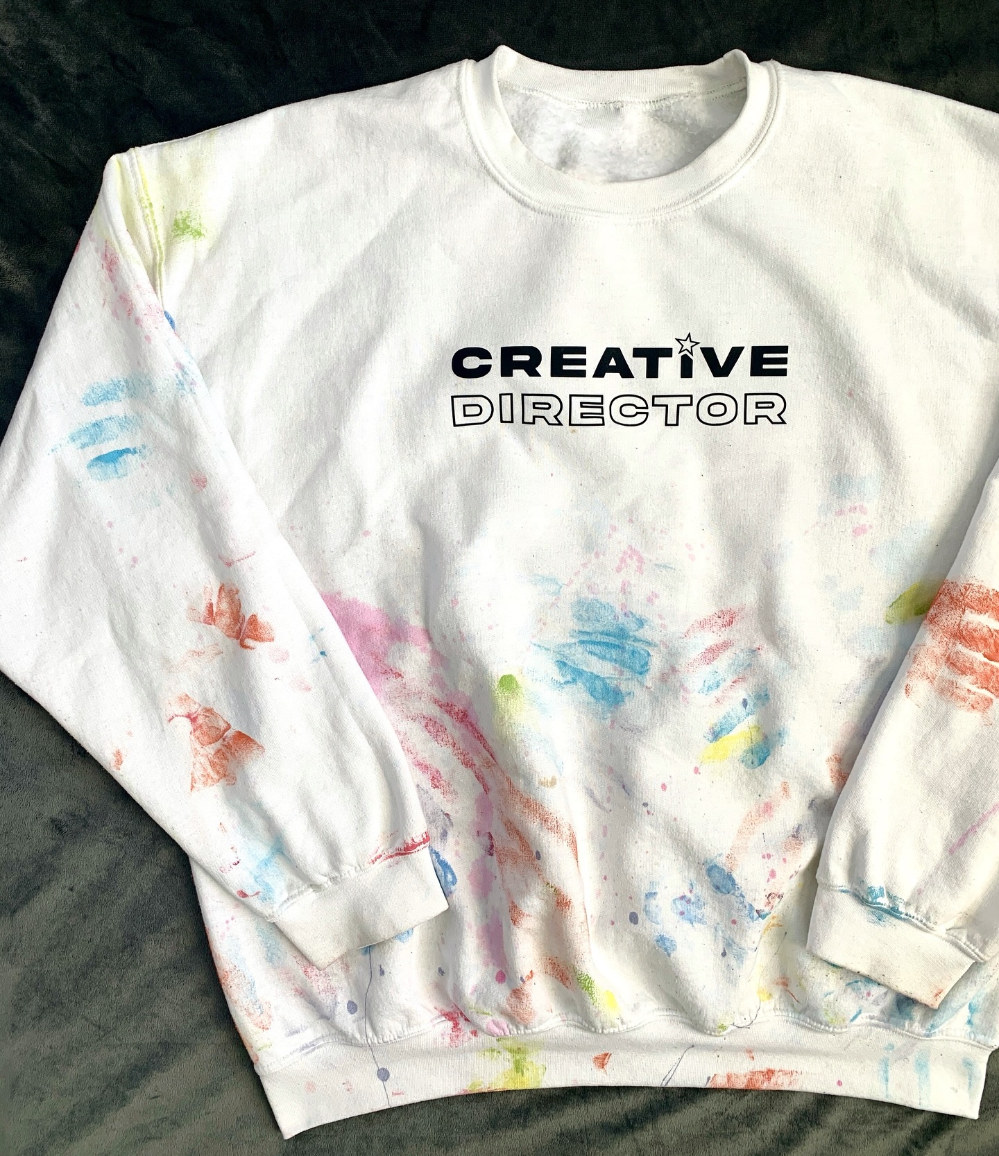 the cutest paint smock 🎨