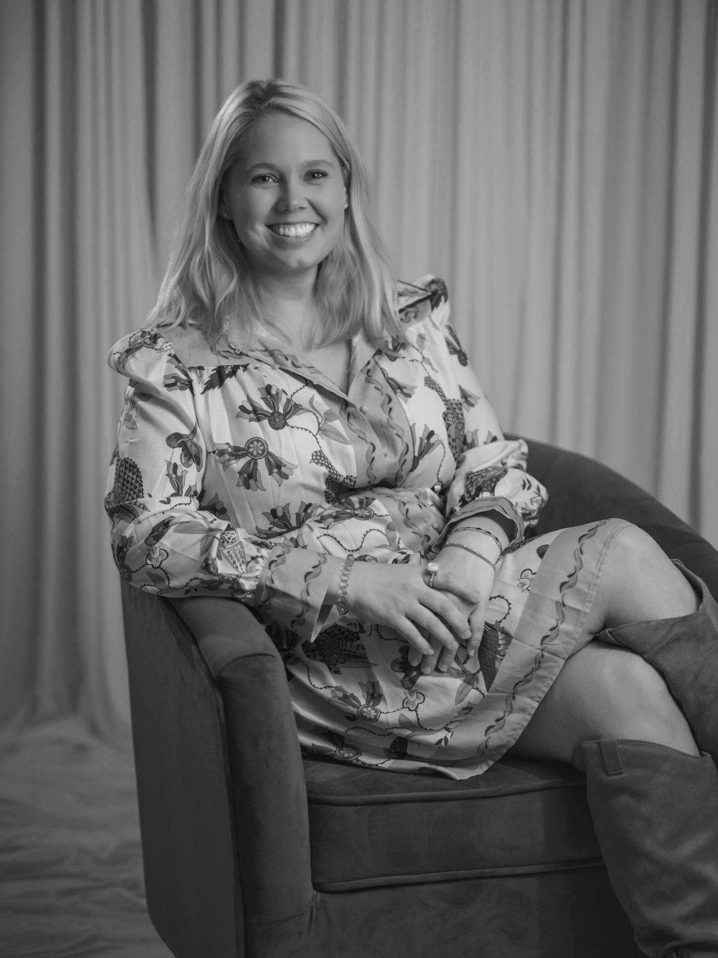 Let’s sit, get comfy, and chat weddings 🤍
I want to hear everything — how you met, the proposal story, what you’ve planned so far, what’s stressing you out, and what you’re excited about.
Wedding (and event) planning is not for the faint of heart 😂 and you don’t have to do it alone. If you and your partner want to take a breath, talk it all through, and see how I can help take the stress off your plates, let’s grab a seat and chat.
No pressure. No salesy vibes. Just real conversation to see if we’re a good fit!
Photo credit: @rivers_studios
#tampaweddingplanner #atlantaweddingplanner #travelingplanner #weddingseason #eventplanner
Event Planner Near me | Wedding Planner Near me | Traveling Planner